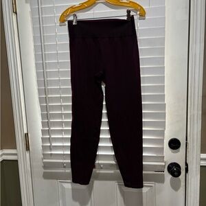 PINK Victoria's Secret Woman’s Dark Seamless Leggings